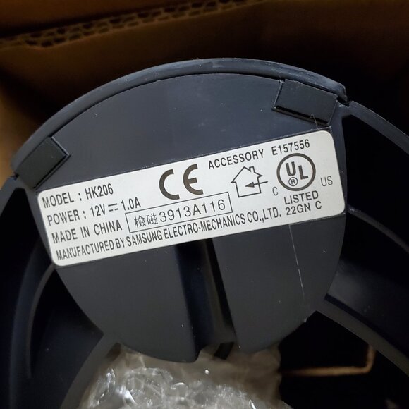 Harman Kardon Black HK206 Multimedia Speakers with 12V AC Adapter - Picture 7 of 8